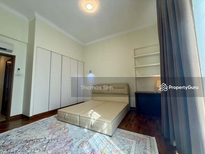 Parbury Hill Condominium