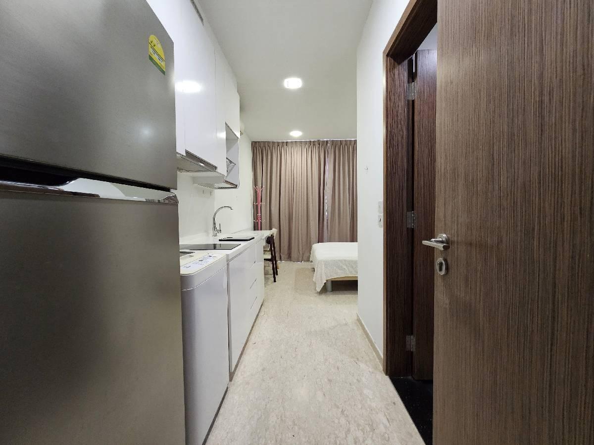 Prestige Point Apartment For Rent, $2,0001 Bath 260 sqft $7.69 psf
