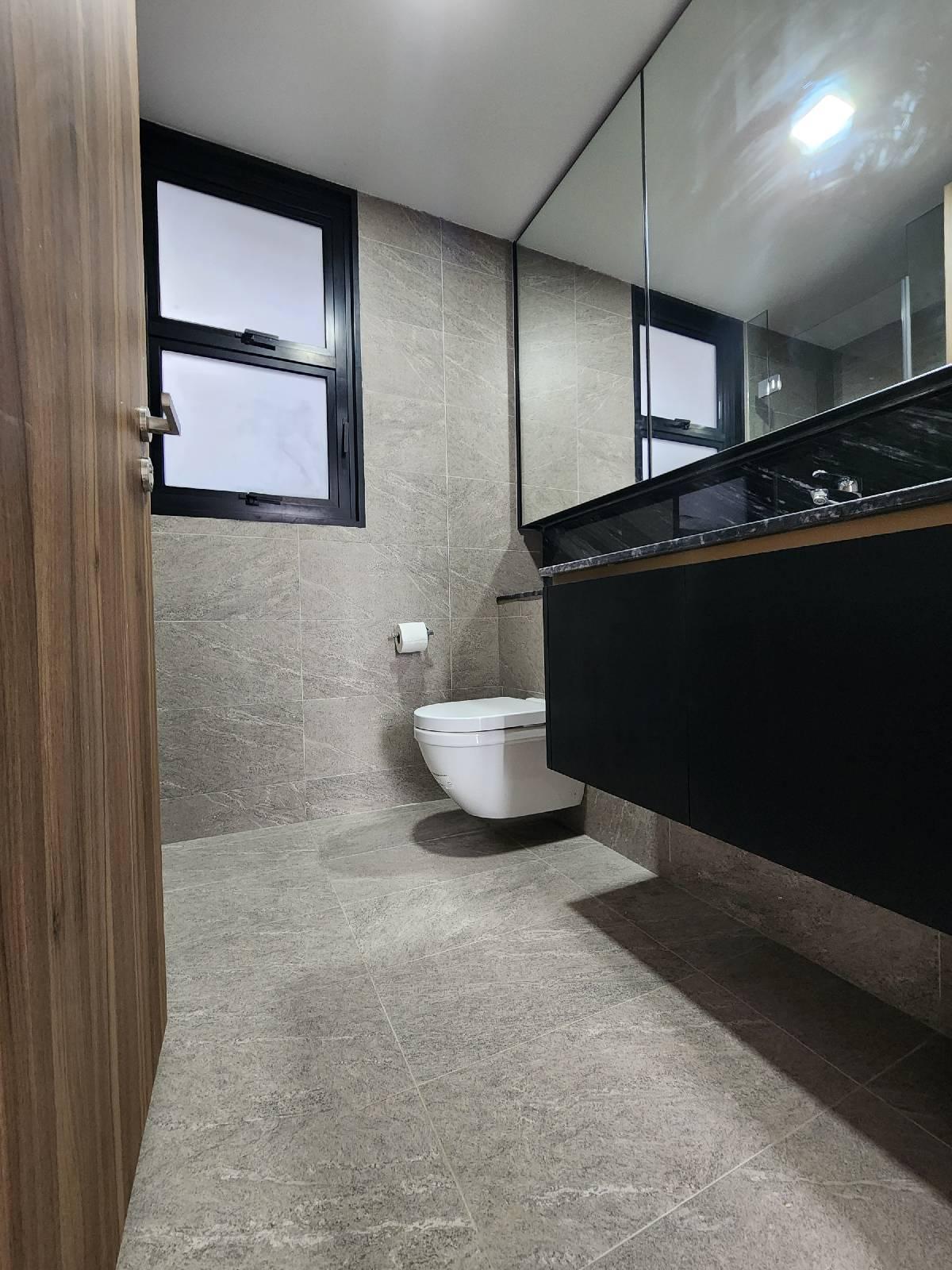 Daintree Residence Condominium For Rent, $4,000, 2 Bed 2 Bath 710 sqft $5.63 psf