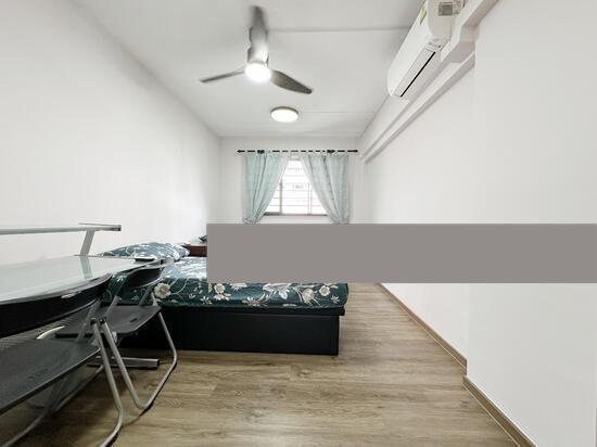 153 Bishan Street 13 HDB Apartment Room Rental, $900, 1 Bed 1 Bath 250 sqft $3.60 psf