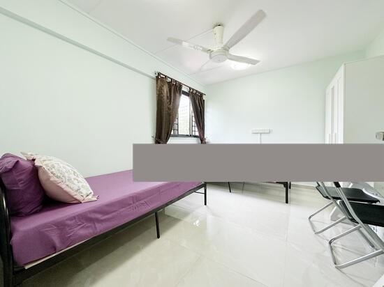 468 Ang Mo Kio Avenue 10 HDB Apartment Room Rental, $800, 1 Bed 1 Bath 150 sqft $5.33 psf