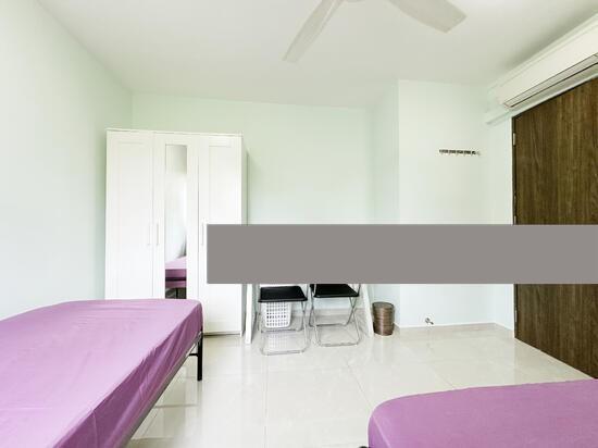 468 Ang Mo Kio Avenue 10 HDB Apartment Room Rental, $800, 1 Bed 1 Bath 150 sqft $5.33 psf