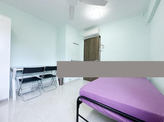 468 Ang Mo Kio Avenue 10 HDB Apartment Room Rental, $800, 1 Bed 1 Bath 150 sqft $5.33 psf