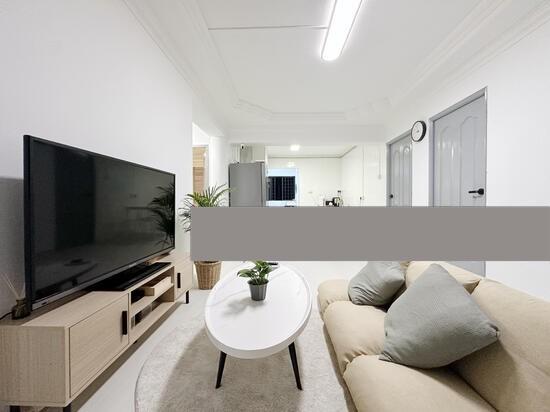 HDB Apartment for Rent: D18, 520323