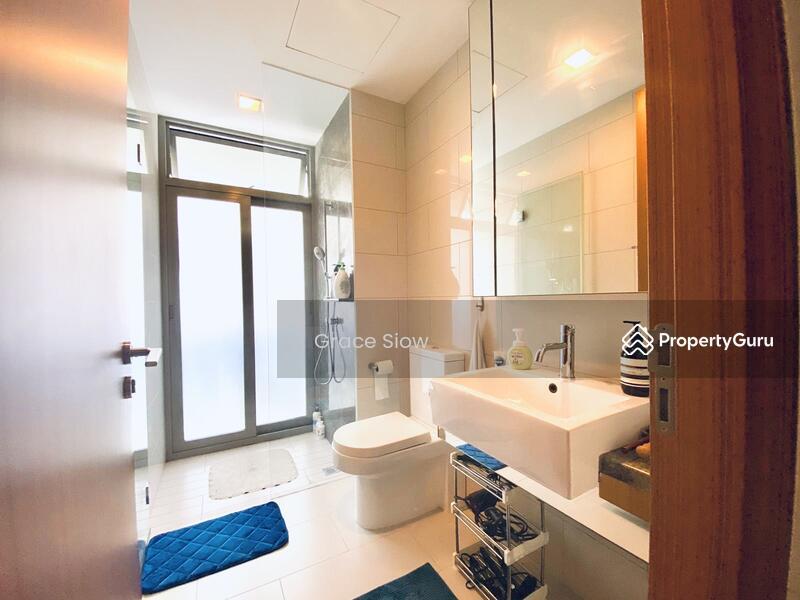 Condominium for Rent: D15, 437878
