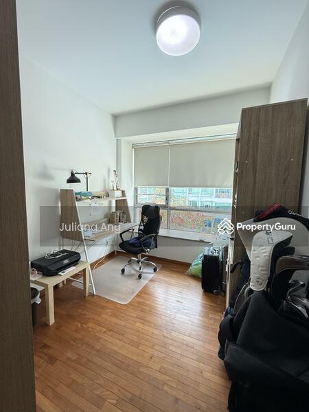 Condominium for Rent: D05, 126000