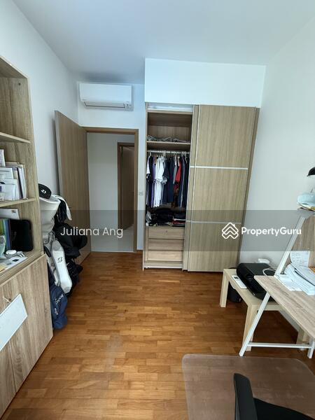 Condominium for Rent: D05, 126000
