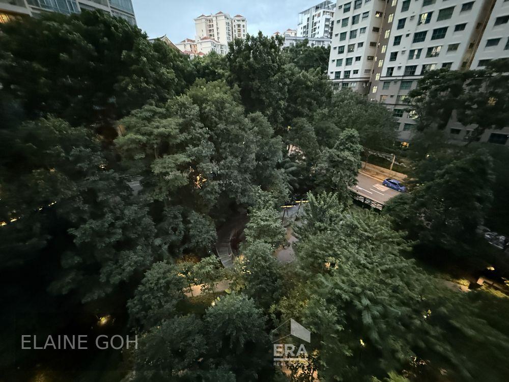 Prop-GPT: Condominium: D09 Orchard Martin Modern