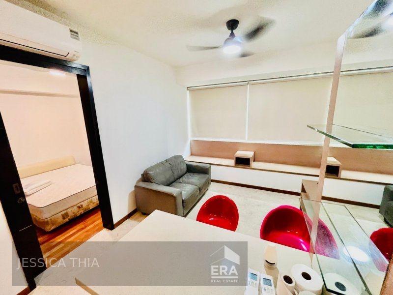 Condominium for Rent: Mackenzie Road, Cairnhill, D09, 228719