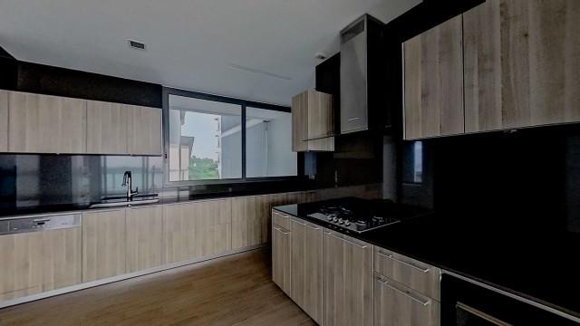 Condominium for Rent: D04, 098209