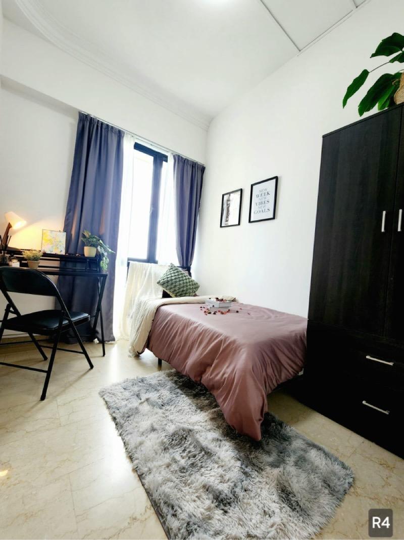Prop-GPT: Condominium: D14 Geylang Simsville