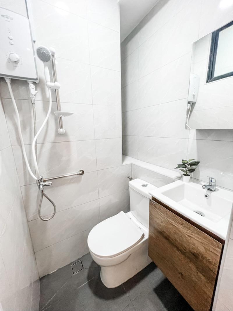 Condominium for Rent: D18, 529868
