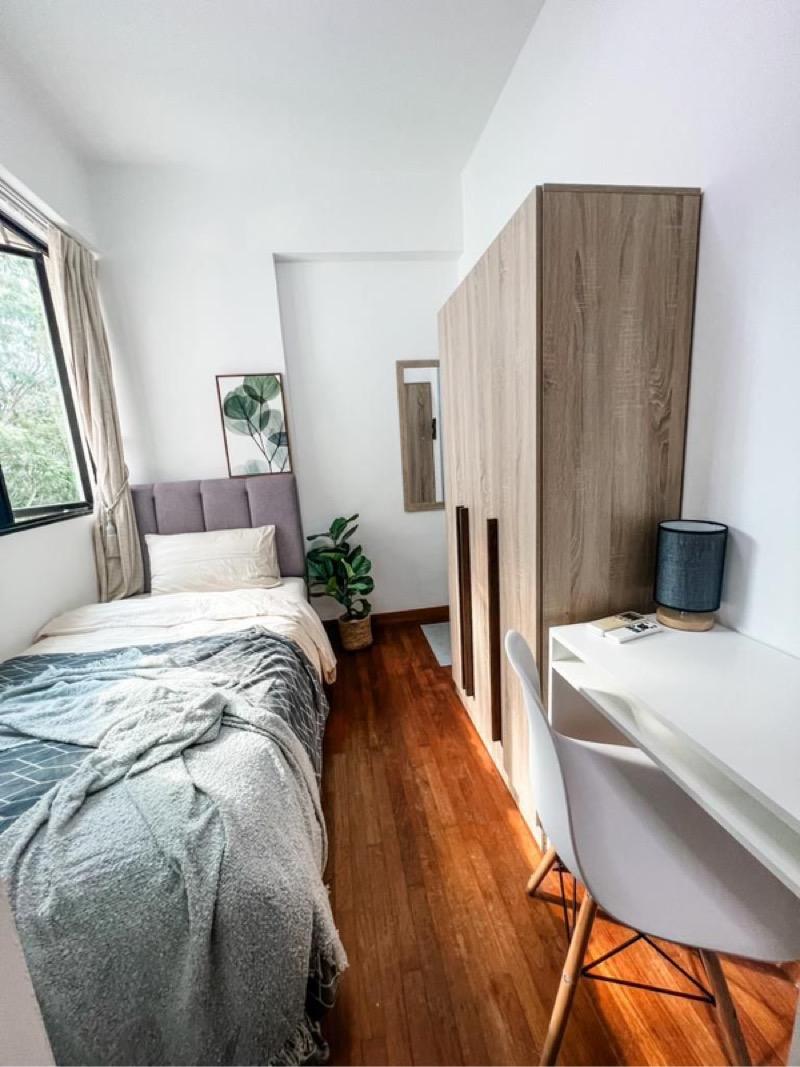 Condominium for Rent: D18, 529868
