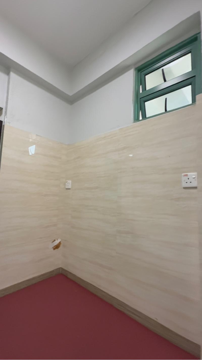 Changi Court Condominium Room Rental, $1,300, 1 Bed 1 Bath 120 sqft $10.83 psf