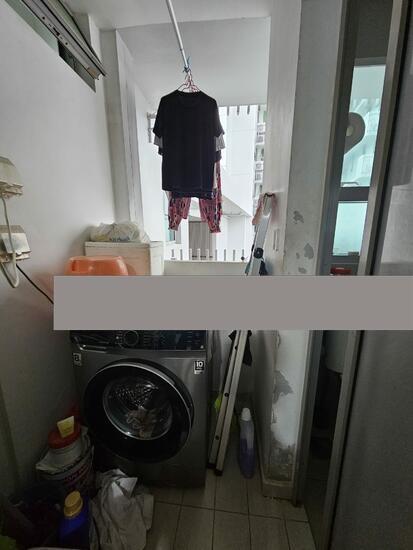 The Minton Condominium For Rent, $6,000, 3 Bed 3 Bath 1,216 sqft $4.93 psf