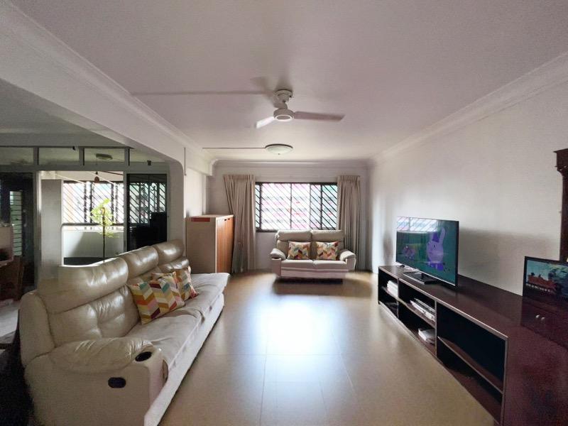 Prop-GPT: HDB Apartment: D20  144 Bishan Street 12