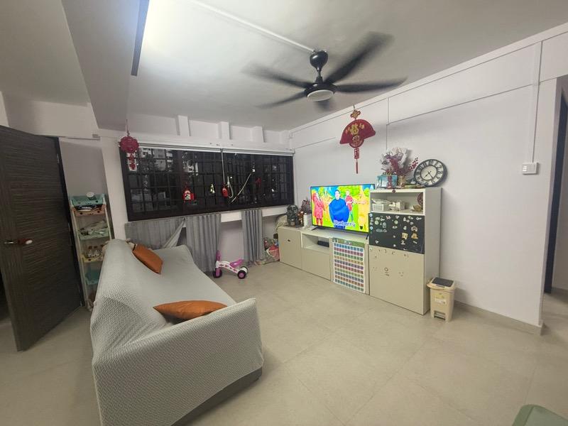 Prop-GPT: HDB Apartment: D10  3 Queen's Road