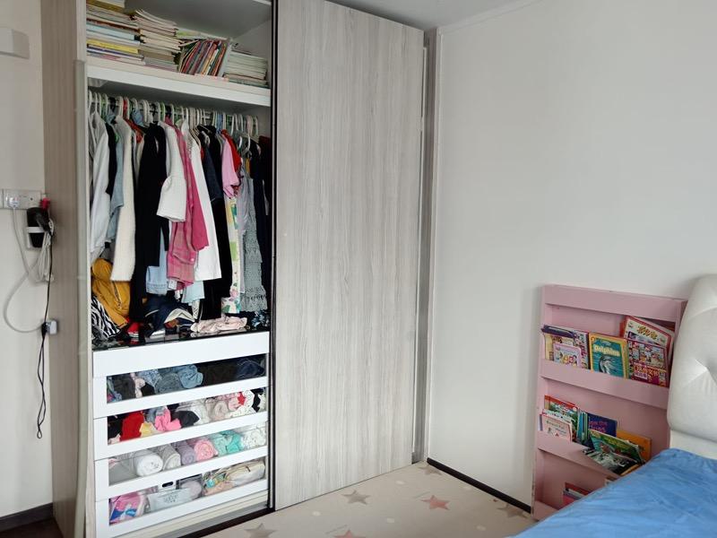 423 Bukit Batok West Avenue 2 HDB Apartment Room Rental, $700, 1 Bed 2 Bath 10 sqft $70.00 psf