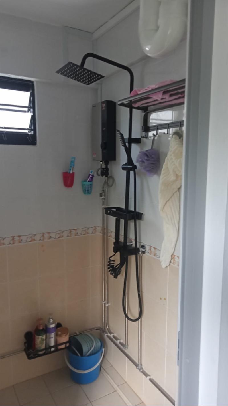 1 Hougang Avenue 3 HDB Apartment Room Rental, $1,000, 1 Bed 1 Bath 635 sqft $1.57 psf