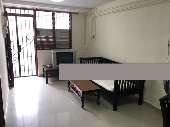 Prop-GPT: HDB Apartment: D16  30 New Upper Changi Road