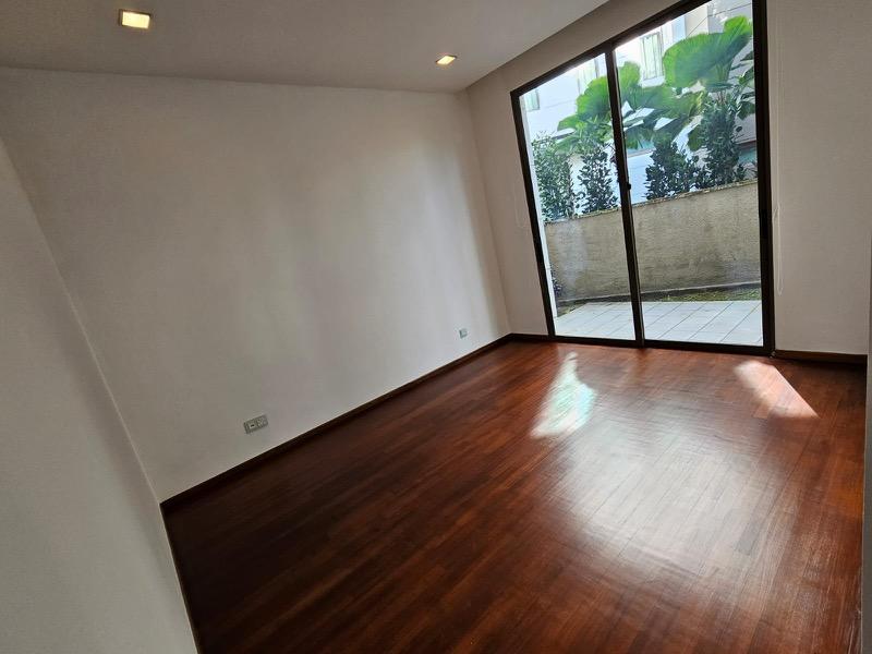 Detached for Rent: D04
