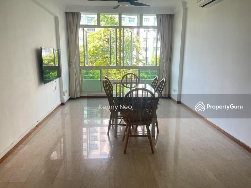 Prop-GPT: Condominium: D27 Yishun Lilydale