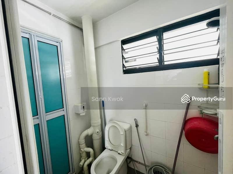 HDB Flat for Rent: Yishun, D27, 760125