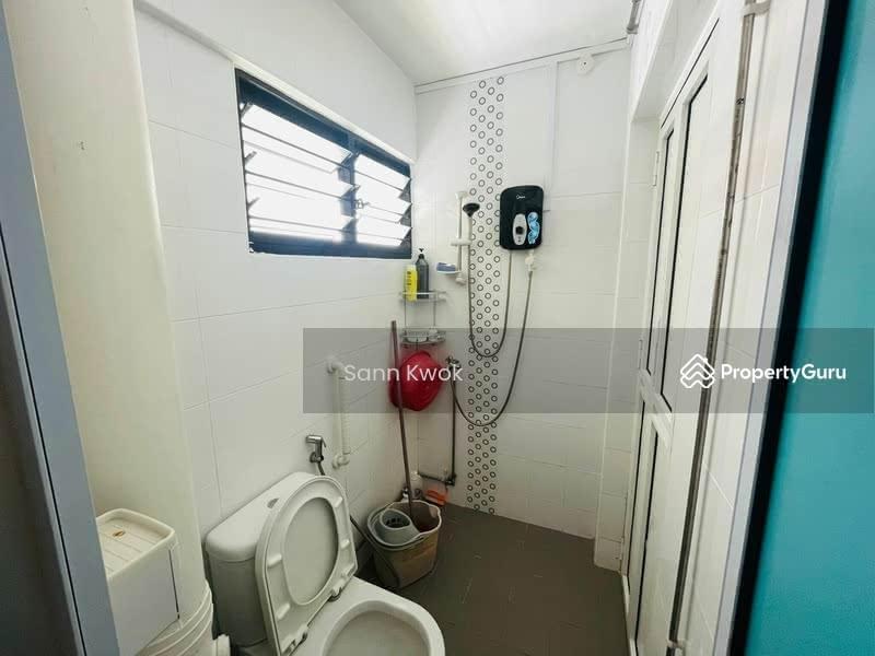 HDB Flat for Rent: Yishun, D27, 760125