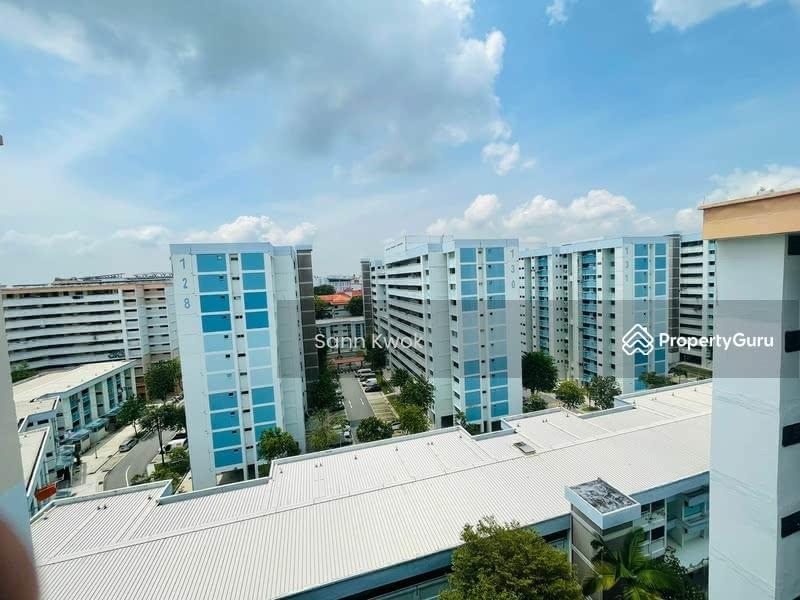 HDB Flat for Rent: Yishun, D27, 760125