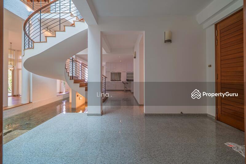 Bungalow for Rent: D21, 597364