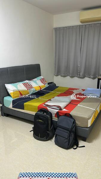 Prop-GPT: HDB Flat: D18 Pasir Ris 486 Pasir Ris Drive 4