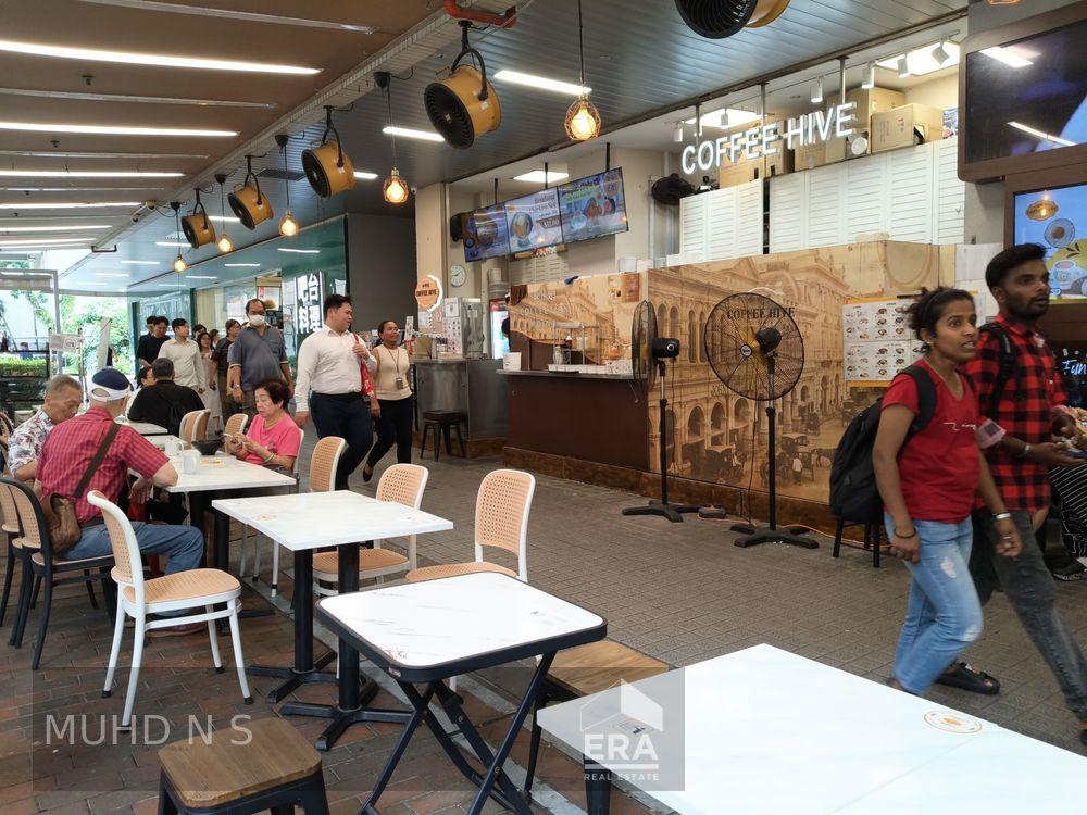 Highly Visible! Suit for Cafe, Bubble Tea, or Take Away Concept!