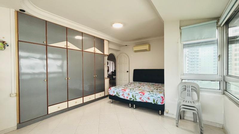Prop-GPT: HDB Apartment: D22  163 Yung Ping Road