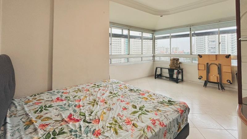 163 Yung Ping Road HDB Apartment Room Rental, $1,400, 1 Bed 2,152 sqft $0.65 psf