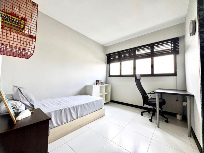 Prop-GPT: HDB Apartment: D23 Choa Chu Kang 166A Teck Whye Crescent