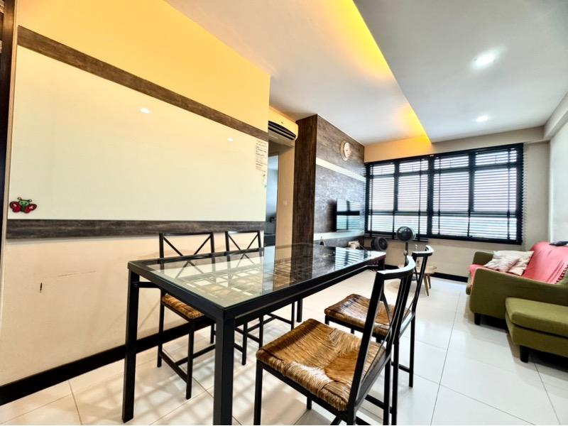 166A Teck Whye Crescent HDB Apartment Room Rental, $999, 1 Bed 2 Bath 731 sqft $1.37 psf