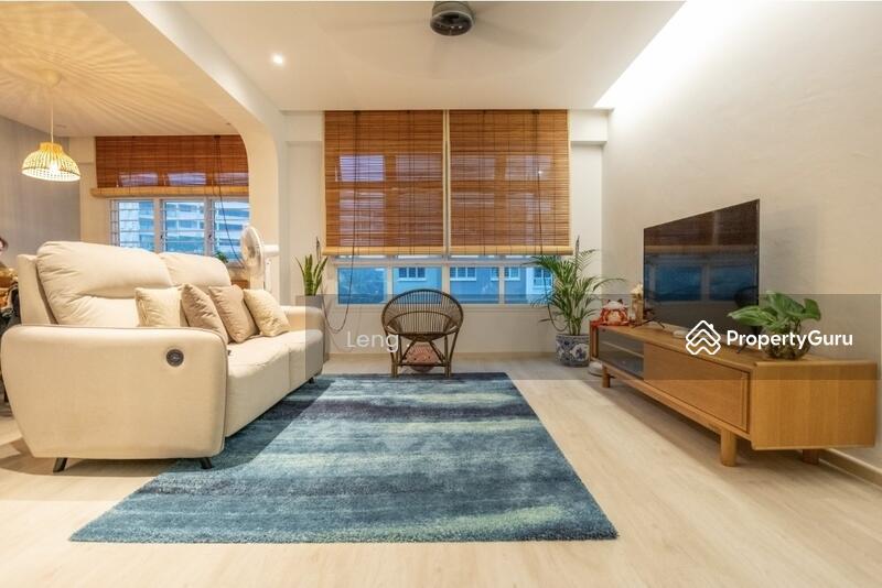 Prop-GPT: HDB Flat: D27 Yishun 317B Yishun Greenwalk