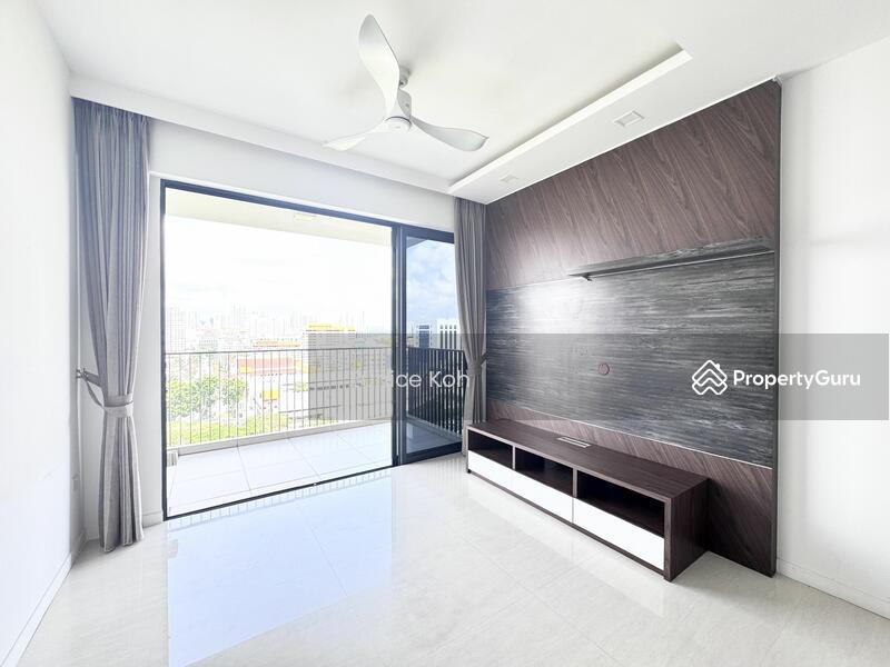 Prop-GPT: Condominium: D20  Sky Vue