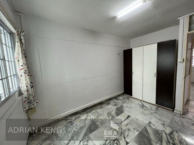 HDB - 2 room for Rent: Queen Street, Bugis, D07, 180271