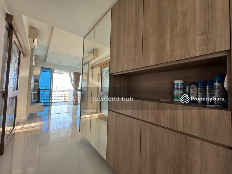 Prop-GPT: Executive Condominium: D27 Yishun The Canopy
