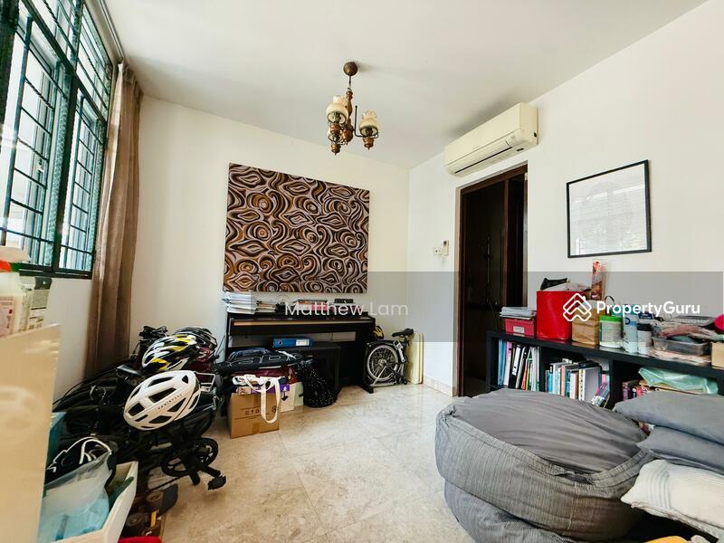 Semi-Detached for Rent: D20, 574031