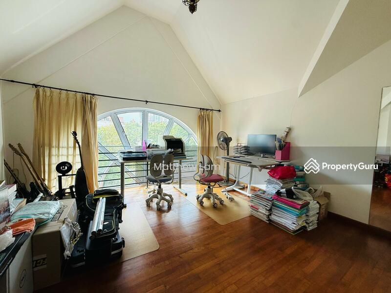 Semi-Detached for Rent: D20, 574031