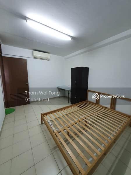 899A Tampines Street 81