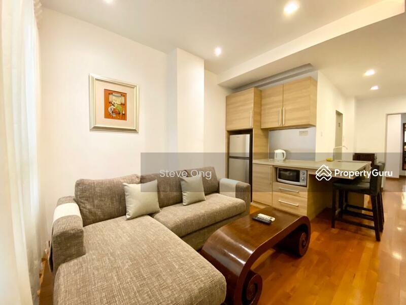 Prop-GPT: Condominium: D14 Geylang Platinum Residence