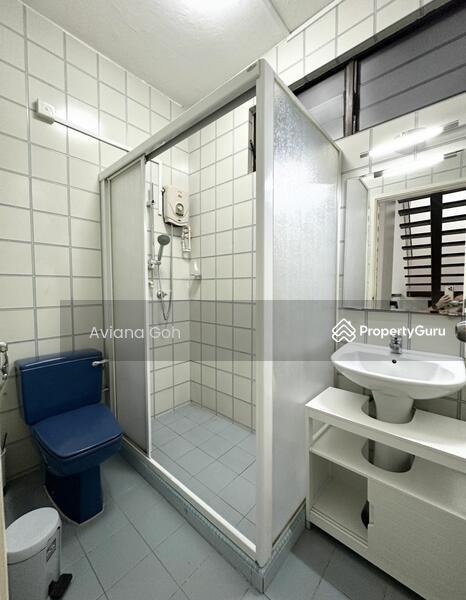Marine Parade Spacious Apartment