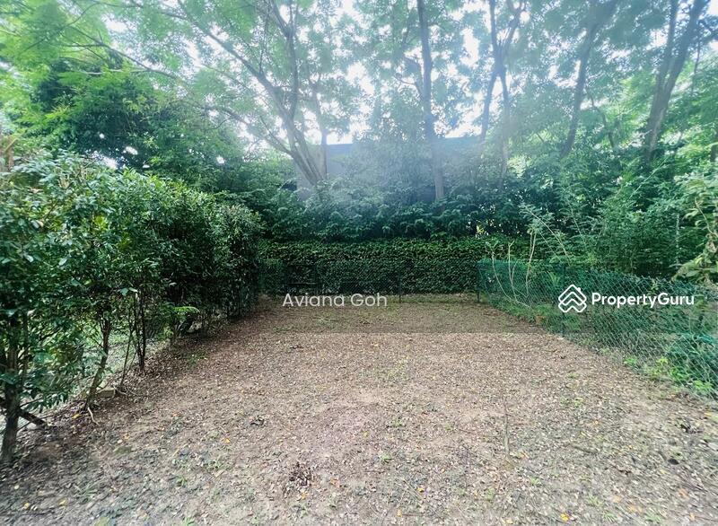 Marine Parade Spacious Apartment