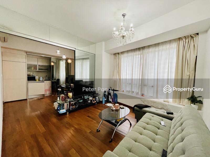 Prop-GPT: Apartment: D01 Marina The Sail @ Marina Bay