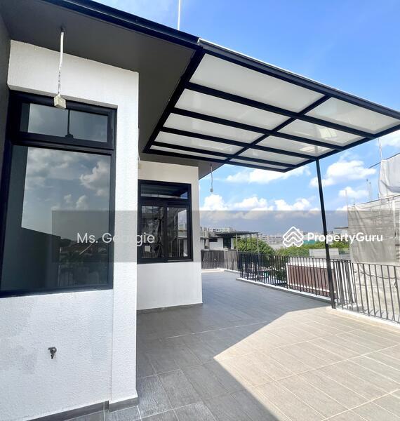 Semi-Detached for Rent: D19, 549533