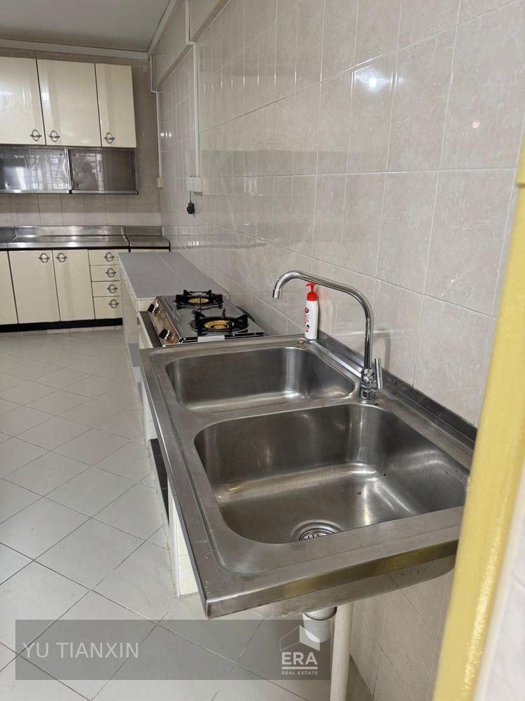 HDB - 3 room for Rent: Yishun Ring Road, Yishun, D27, 760108