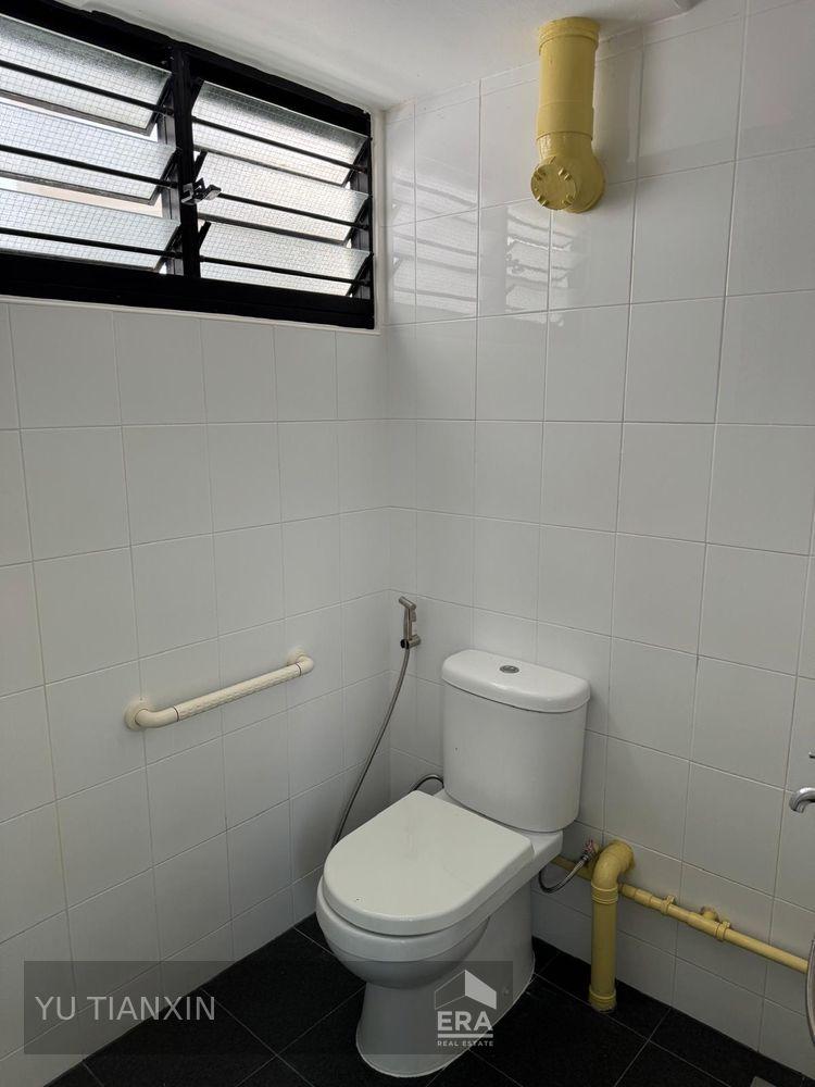 HDB - 3 room for Rent: Yishun Ring Road, Yishun, D27, 760108